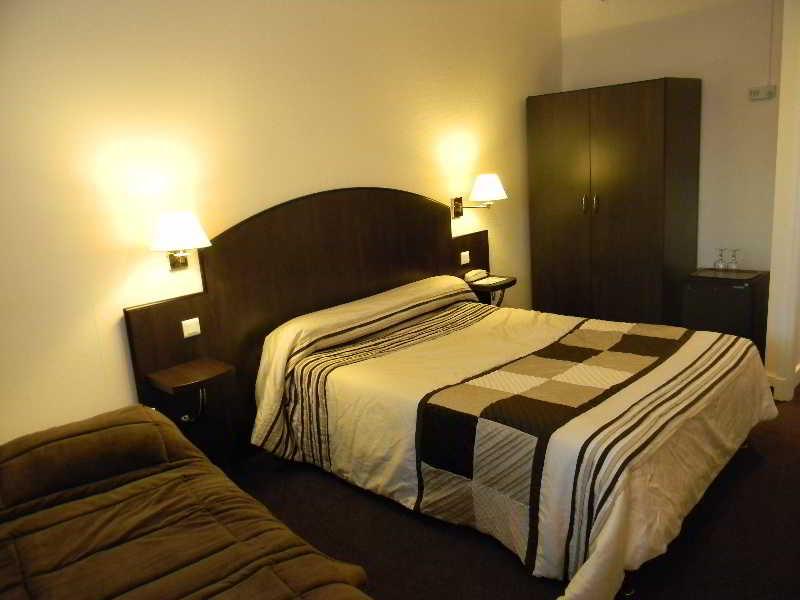 Brit Hotel Cahors - Le France Dış mekan fotoğraf